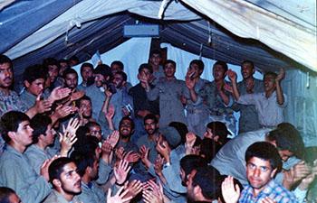 چقدر خوشند این جوان‌ها