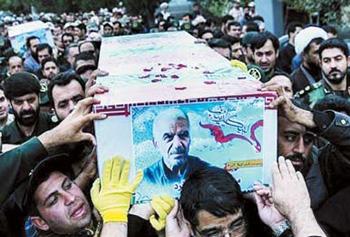 دفاع از اهل بيت (ع) مرز نمي‌شناسد