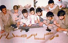 عکس / مشت ها و فشنگ ها