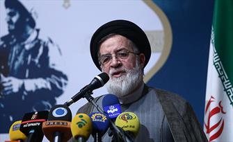 رئیس بنیاد شهید: قدردانی از خانواده معظم شهدا و ایثارگران وظیفه همگانی است 