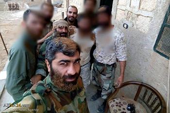 سلفی سه مدافع حرم ایرانی قبل شهادت