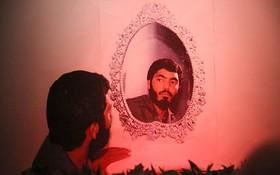 حق این شاعر شهید این نبود