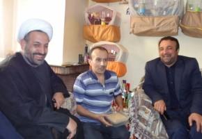 شهدا چراغ هدایت و روشن انقلاب اسلامی هستند