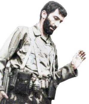 اولين تصوير از احمد متوسليان در فيلم «ايستاده در غبار»