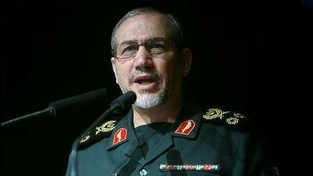 رحیم صفوی:شهدا پایه گذار مکتب مقاومت اند