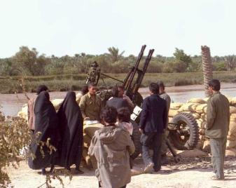 مقاومت زنان خرمشهر به روایت نوشین نجار