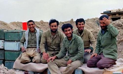 دستت را بذار رو دیوار!