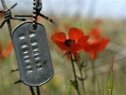 دیدار مسئولان شهرستان کامیاران و رزن با خانواده شهید باقری لاجورد