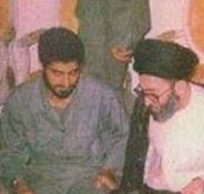 عکس/ سردار سلیمانی کنار آقا در جبهه