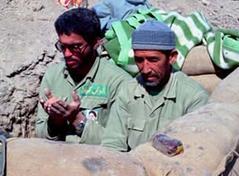 عکس / تنگ ترین نماز خانه دنیا