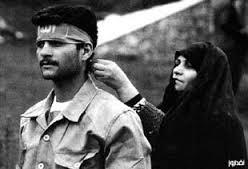 نقش زنان در دفاع مقدس بسیار تأثیرگذار بوده است