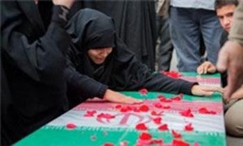 شهادت «روح‌الله» آرزوی مادر بود