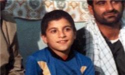 روضه‌خوانی رزمنده 9 ساله دفاع مقدس 
