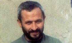 حاج آقا نارنجک می‌خوری