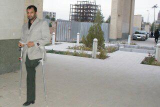 جانبازی که با پای مصنوعی دوباره به جبهه رفت