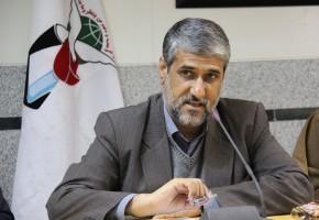 دیدار با خانواده شهدا وظیفه مسئولان است