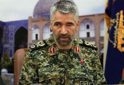 در مقابل لشگر 17 زرهي عراق يك تانك هم نداشتيم